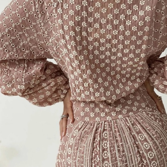 Zara embroidered midi pink white dress size XS NWT - Picture 5 of 10